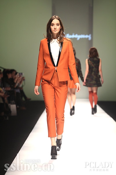 Entwine young Ϻʱװ2014ﶬ