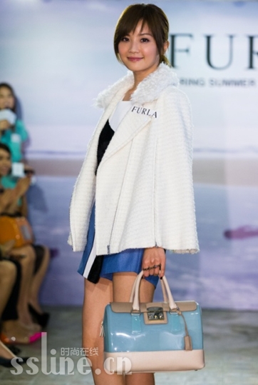 时尚博主玩转混搭风-FURLA 教你做百变达人