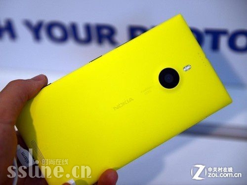 800 ŵLumia 1520ؼ 