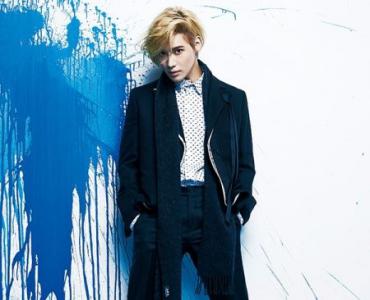 SHINee̩д ɫװչ˧