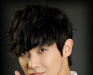 MBLAQ׼˶ δ빫˾ԼרϷ