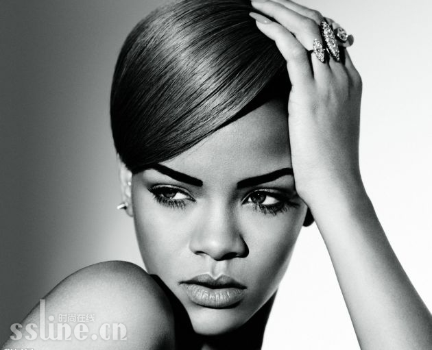 RihannaPuma ܷŤתƷҵ