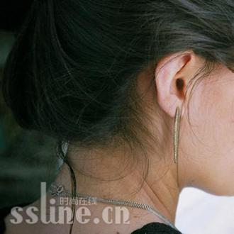 л���ɰ� ����Ӣ�׵�ɭ��ϵ��Ʒ