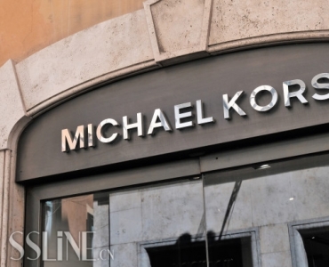 Michael Korsʽ21.2ԪչVersace