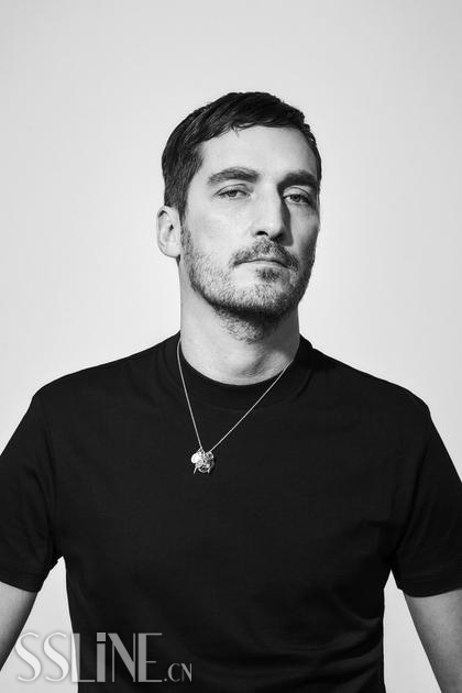 CarvenܼSerge Ruffieuxְ