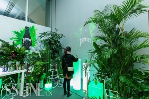 PerrierСӿ InspirationBurstingװ2018Ϻ˫չ