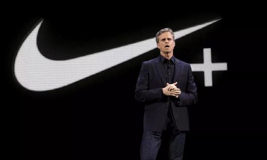 Nike ϯִй Mark Parker ǰ